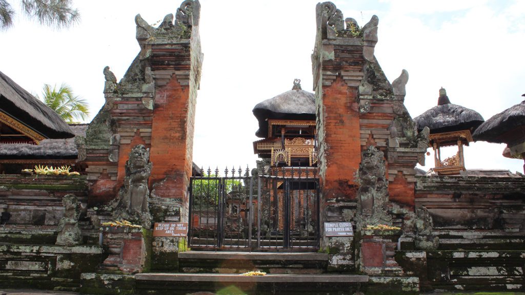 ウブドの寺院